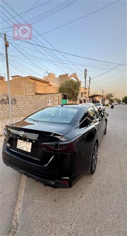 نيسان ألتيما